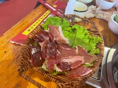 -阿婆情腊排骨火锅(金虹路店)