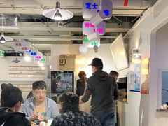 -运气牛自助酱大骨火锅(南京东路店)
