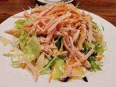 烟熏鸡胸色拉-宝莱纳啤酒花园餐厅PAULANER BRAUHAUS Nanjing(广州路店)