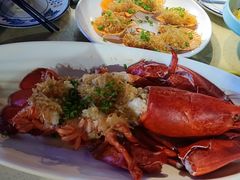 -三亚火车头万人海鲜广场