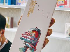 -泡泡玛特POPMART(万达店)