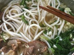 -花溪王记牛肉粉(四季花溪商场店)