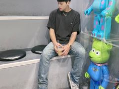 -sth more(会展航洋城店)