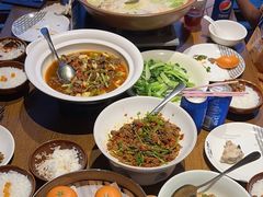 -湘力力小院·鱼汤泡饭(枫林路店)