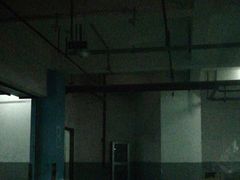 -五月花生活广场-停车场