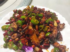 辣子鸡-潮盛餐厅·牛肉火锅