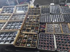 -中环花鸟鱼虫市场