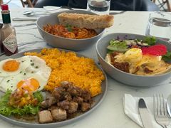 -The Sunny Side Cafe Station 1