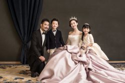 -海派婚纱摄影·婚纱照定制会馆