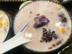 椰奶紫薯黑米糯-黎耀阳财神糖水铺(龙门店)