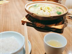 -有红鸡毛店·川菜(建设路店)