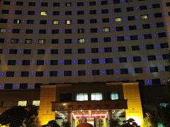 -山明水秀大饭店