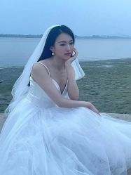 -唯一旅拍·颂当代影像艺术中心(上城店)