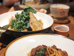-POKEE VIA&Brunch·维娅(重庆来福士店)
