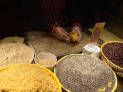 -八一路好吃街(雨田商务大厦店)