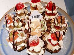 草莓忌廉华夫饼-BE BRIGHT KITCHEN(正佳广场店)