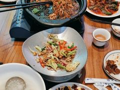 -俭寨大盘鸡·手抓肉·烧烤新疆菜(乌苏路店)