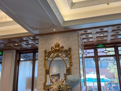 -秘密旅行Bonjour(黑金冠 江南西店)