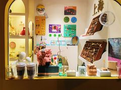 -LADY FAFA(巨鹿路陕西南路路口店)