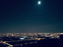 -鬼笑石后山停车场