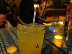 -城墙外BAR