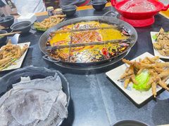 -铜元老码头鳝鱼火锅