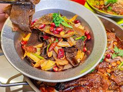 -蓉三少冒烤鸭·四川小吃集(北京首店)