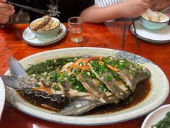 -芦茨金富饭庄·25年老字号·专做稻草鸡