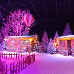 -圣名游乐城冰雪大世界