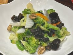-那家老院子东北菜·饺子·小鸡炖蘑菇(艳华街店)