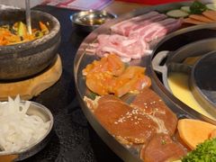 -哈哈碳都·牛肋条无限自助烤肉(宝龙店)