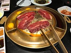 -猪啊牛呀羊啊铜盘烤肉(正大广场店)