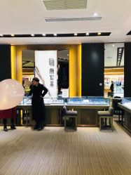 -潮宏基(大商新玛特店)