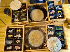 传统过桥米线-勺子米线·云南传统小吃市集(四方街店)