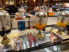 -盛宴标帜西餐厅龙虾.鲍鱼•牛排(重庆喜来登大酒店)