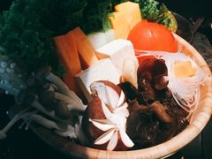 -湊湊火锅·茶憩(新中关购物中心店)