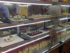 -亚马逊环球美食百汇(新城吾悦广场店)