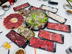 -刘少华贵州小黄牛·鲜牛肉火锅(总店)