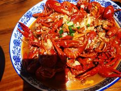 -琥珀老六龙虾(四里河店)