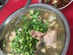 -谢老五跷脚牛肉·非遗传承店