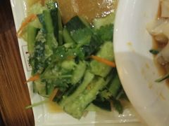 -遵义虾子张六羊肉粉(地王店)