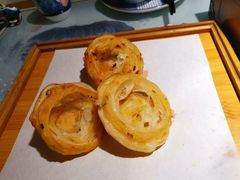 老济南油旋-明湖小楼·鲁菜·济南菜(大明湖店)