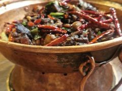 -老滇山寨•云南特色菜•地方菜•民族风情歌舞表演(金碧店)