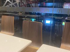 -麦当劳(国际大厦店)