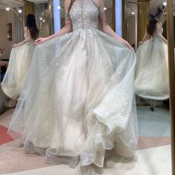 -LA GRACE高端婚纱礼服定制馆