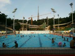 -越秀山游泳场