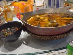 -鑫巴蜀小镇 · 水煮鱼专研店(玉桥店)