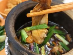 -长城砂煲田鸡粥