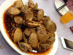 黄金贝新鲜，酱汁味美-天津乾毓德饭庄·清真传统炒菜·海鲜烧烤(咸阳路店)