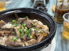 -容里煲仔饭(利丰北路店)